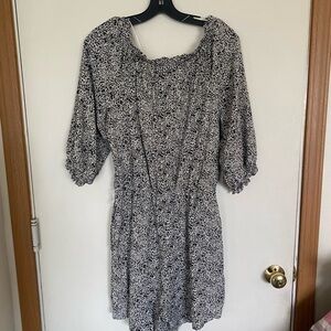 Ivy street large long sleeve romper